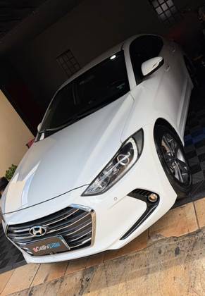 HYUNDAI ELANTRA 2.0 16V FLEX 4P AUTOMÁTICO HYUNDAI ELANTRA 2.0 16V FLEX 4P AUTOMÁTICO